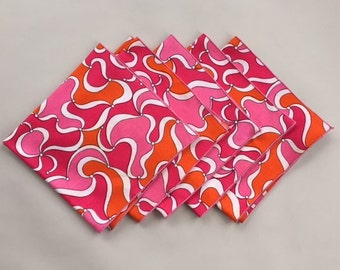 Great Set of Bold Geometric Vera Napkins