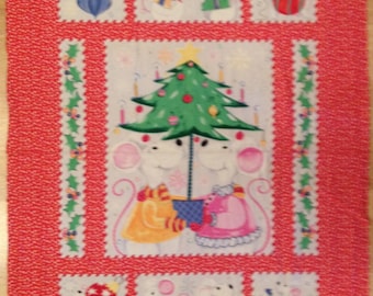 An Adorable Susybee Christmas Mice Holiday Cotton Fabric Fabric Panel Free US Shipping