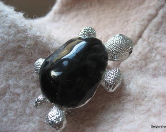 brooch tortoise shell Brown - gift