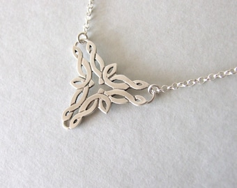 Silver Celtic Necklace - silver necklace , celtic necklace , celtic jewelry , elvish necklace , gift for her , elvish jewelry