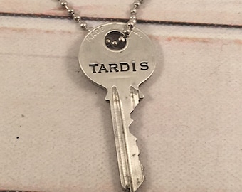 TARDIS KEY - Doctor Who - Whovian necklace