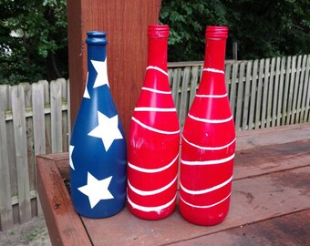 4th of July Decor, Wine Bottle Decor, 4th of July Wine Bottles, 4th of July Decorations, Fourth of July Decor, Fourth of July Wine Bottles