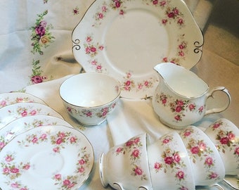 Duchess 'June Bouquet' beautiful floral Teaset For Four (11 Pieces)