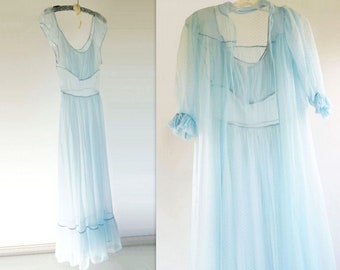 1960s Peignoir Set Vintage Nightgown 60s Nightgown Peignoir Set Peignoir Robe 1960s Nightgown Dotted Swiss 60s Robe xs