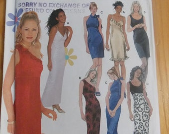 Sewing pattern Simplicity 9590 Misses' evening dress uncut size 11 to 16