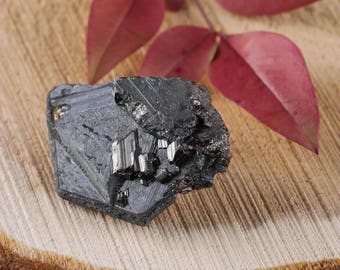 One Mini HEMATITE Crystal with RUTILE - Raw Hematite, Hematite Stone, Healing Stone, Healing Crystal, Rocks and Gems Rocks & Minerals E0472