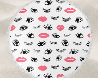 Makeup addict over-sized round beach towel