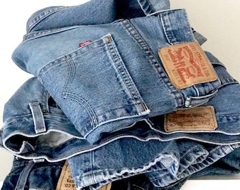 Vintage Levis Jeans | Red Tab Vintage Levi 517 High Waisted Levi | W29 Levis 517