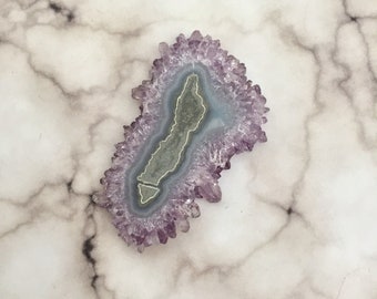 Amethyst stalactite / Amethyst slice