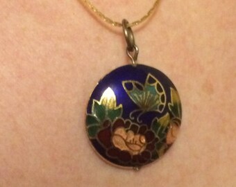 Vintage cloisonné pendant necklace