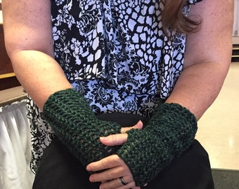 Hunter Green Fingerless Gloves