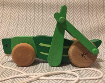 Wooden Grasshopper Pull Toy