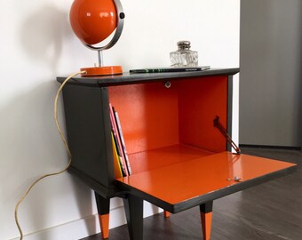 Bedside chamberpot