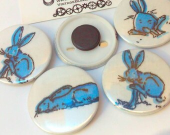 Blue rabbit, 4.5cm magnet, Easter Bunny, bunny magnet, rabbit magnet, bunny rabbit, fridge magnet, magnet, magnets, rabbit gift, bunny gift