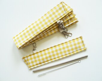 Reusable stainless steel straws in holder. Pouch. Stainless steel straws. Straw pouch.