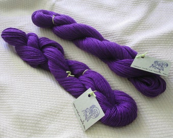 Pure mulberry silk yarn, dark purple, hand spun, hand spun silk, knitting wool, hand spun yarn, silk yarn, mulberry, 100 % silk, silk, yarn