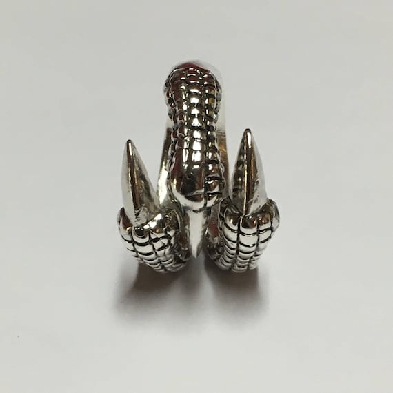 Dragon claw ring