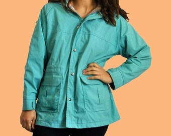 25% OFF 90s Aquamarine Queen Coat OSFM