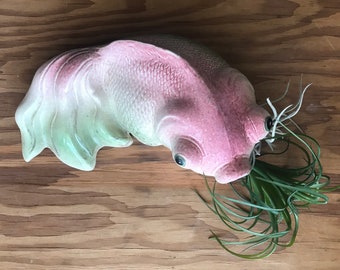 Vintage Ceramic Fish Koi Goldfish Wall Pocket Hanging Planter Vase Pink Pink Fantail