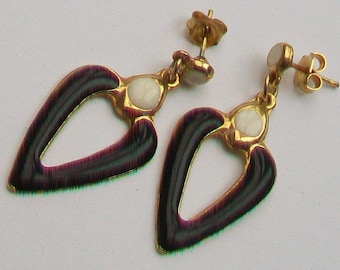 Black and White in Gold Tone Dropper Earrings