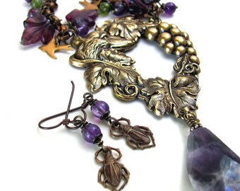 VINEYARD NIGHTMARE unusual statement necklace, wine jewelry wine lover gift, unique amethyst grapes necklace earring set