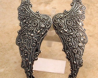 Angel Wing Pendants, Antique Silver, Trinity Brass, 1 Pair. AS299