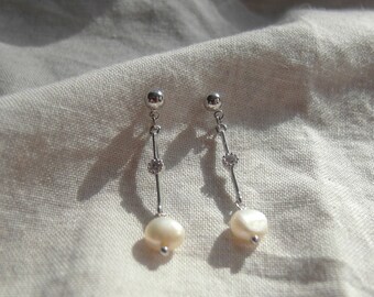 melt&float_Quite Silver Earrings