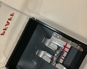 Pfaff Seam Guide Foot with IDT, product no. 820772-096