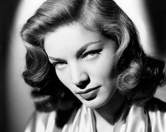 LAUREN BACALL PHOTO #39