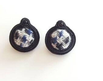 Handmade earrings pied de poule and Soutachebianco and black Swarovski/hand made earrings Soutache pied de poule black and White.