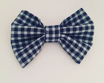 Hair bow in gingham blue and white