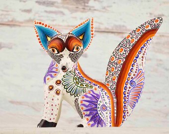 A1362 Fox Alebrije Oaxacan Wood Carving Painting Handcrafted Folk Art Mexican Craft