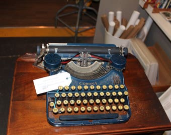 1924 Vintage Corona 4 Typewriter BLue