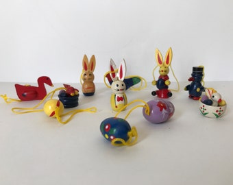 Vintage Wooden Easter Decorations * Miniatures * Easter Eggs * Easter Bunny