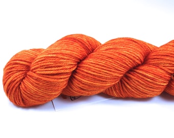 Tangerine Speedo--hand dyed worsted weight, merino superwash (218yds/100gm)