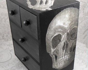 Skull and Lace Anatomy Stash Jewelry Box