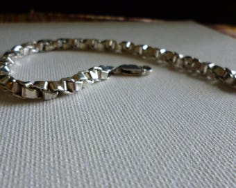 Sterling Silver Italy Box Link Bracelet