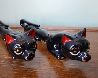 Black Cats Salt And Pepper Shakers / 1940s Salt And Pepper Shakers