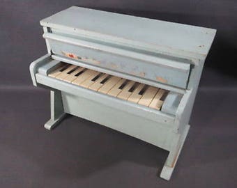 Antique/Vintage Piano Toy for Antique Dolls was Made around 1950s