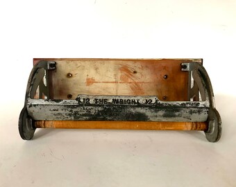 Vintage General Store paper cutter