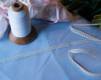 Spanish Lace Insertion -(LSP14INS004) Ecru