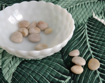 MILK GLASS BUBBLE Bowl Anchor Hocking Serving Vegetable Dish