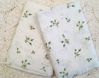 Cannon Combspun Percale Pillowcases - Tiny Turquoise Rosebuds - NOS - Unused All Cotton Linens - NIP - Farmhouse Decor
