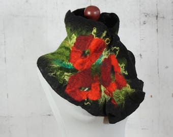 felted scarf, felted shawl, woolen scarf - poppy collar, felted collar- Feltmondo