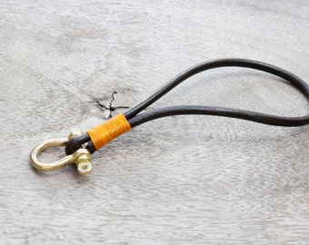 Leather Key Chain Bracelet Keychain Wrist Leather Bracelet Keyring Key Holder Leather Keychain Leather keyfob (MC-126)