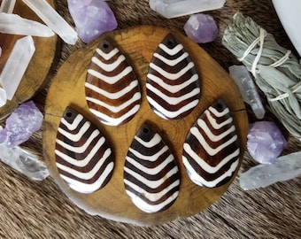 5 Batik Bone Leaf Drop Pendants 42mm