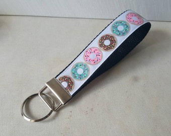 Donut Key Fob, Foodie Key fob, donuts, keychain, donut keychain, keys, key wrislet, wristlet, sweets, desserts, swanky bands