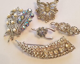 Vintage rhinestone brooch lot