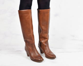 1970s Brown Leather Tall Boots with Stacked Wooden Heel Size 8 Women's
