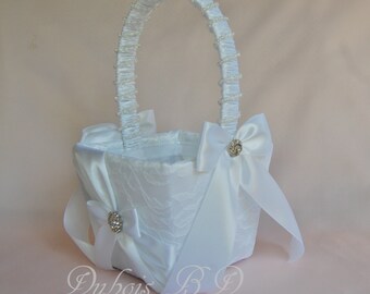 Flower girl basket, Ivory or White flower girl basket, Wedding basket, Lace flower girl basket, Wedding decorations